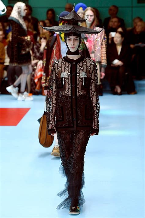 desfile gucci otoño invierno 2018